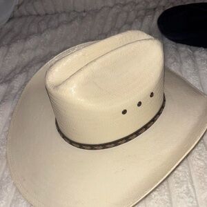 Justin Boots Cream and Black Cowboy Hat